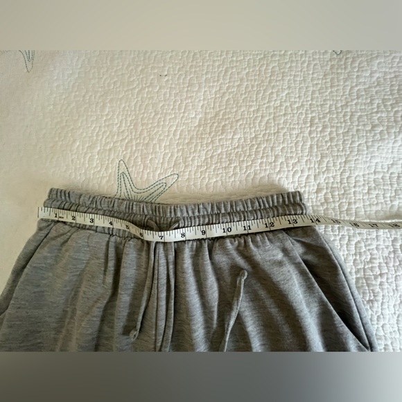 NWOT Forever 21 High Waisted Joggers - Picture 3 of 6